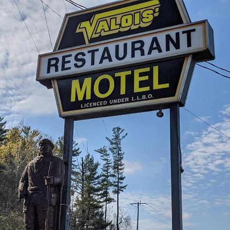 Valois Motel & Restaurant Mattawa Exterior photo